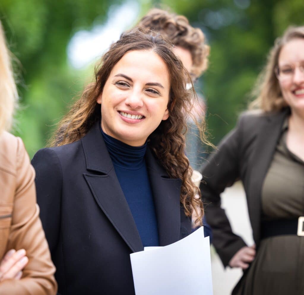 Collega lacht