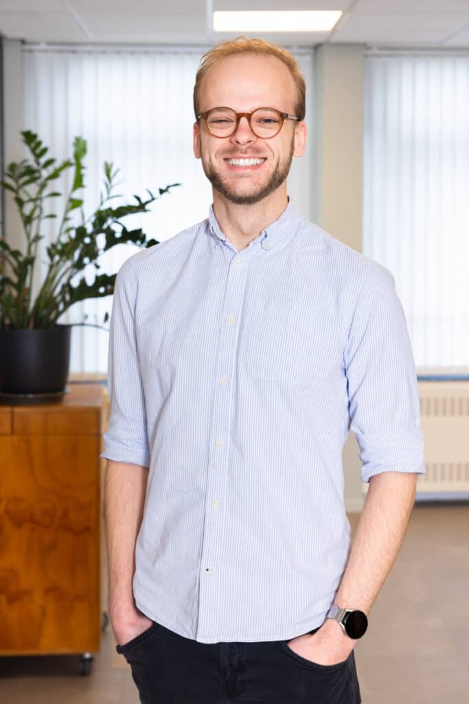 Portretfoto Yannick Bezema